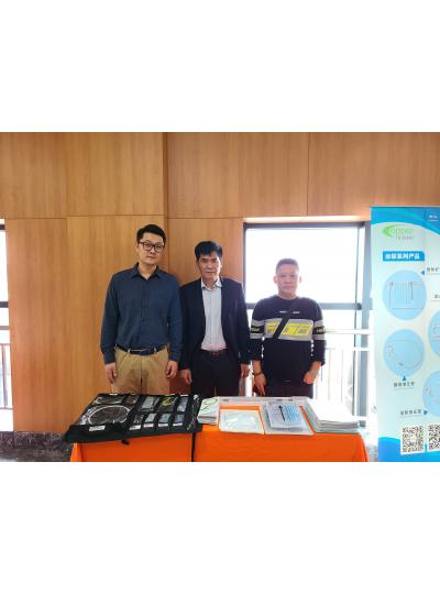 我司受邀在《達芬奇機器人及激光在泌尿外科應用學習班》參與展示